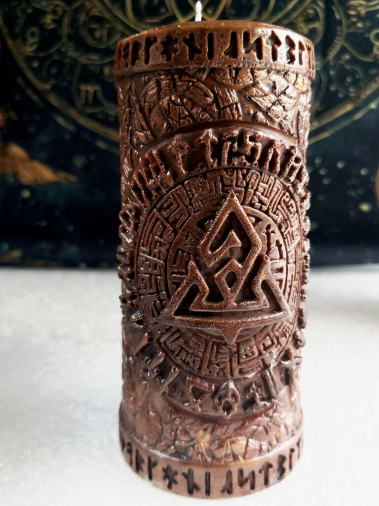 🕯️Runenkerze | Handgegossene Ritualkerze für Schutz, Intuition & Übergang